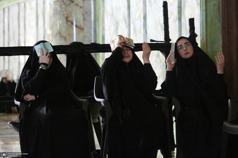 مراسم شب بیست و یکم ماه رمضان در حرم حضرت امام خمینی (س) 2