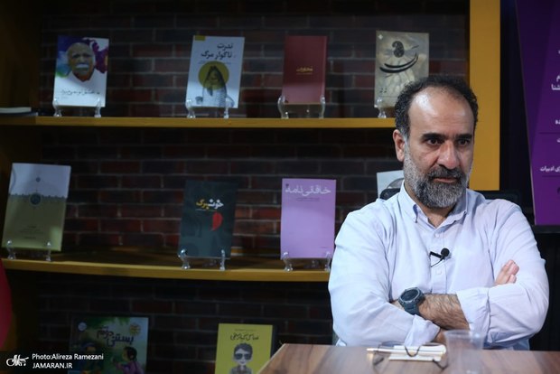 آخرین وضعیت رضا امیرخانی/ بهبودی ایران نویسنده با شیب کند ادامه دارد