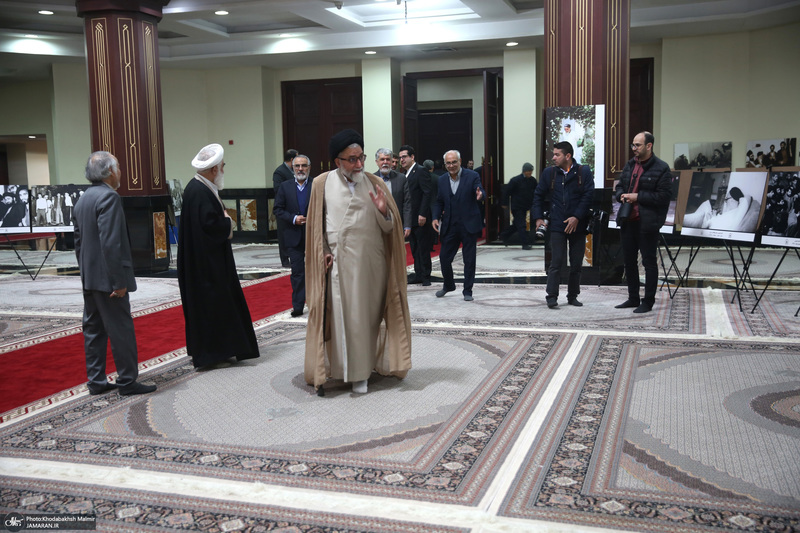 حاشیه تجدیدمیثاق رئیس جمهور و اعضای دولت با آرمان‌های بنیانگذار جمهوری اسلامی ایران