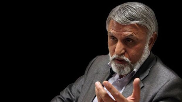 انتقاد شدید یک اصولگرا از اظهارات اخیر پرویز فتاح