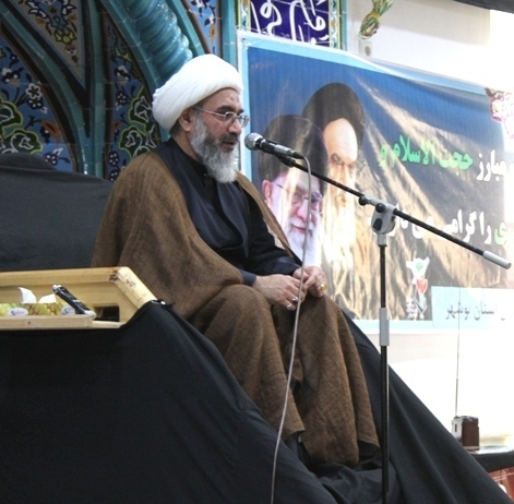 امام جمعه بوشهر:زندگی شهید ابوتراب عاشوری بر پایه تقوی استوار بود