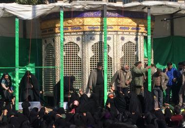 نیم ضریح مقام حضرت زینب (س) وارد کنگاور شد