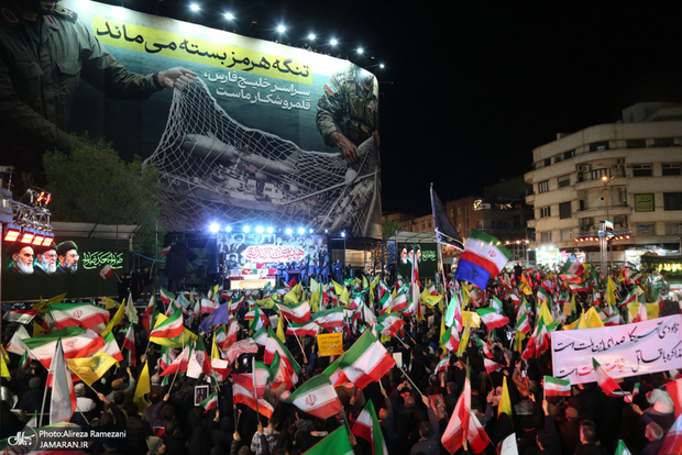 از «میدان کنشگری» تا «خطر فستیوالی‌شدن»: واکاوی تجمعات مقاومت در ایران پس از جنگ رمضان