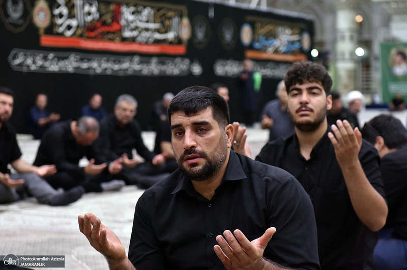 عزادارای روز تاسوعا در حرم امام خمینی (س)