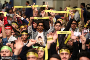 دیدار هزاران نفر از دانشجویان و دانش‌آموزان با رهبر معظم انقلاب