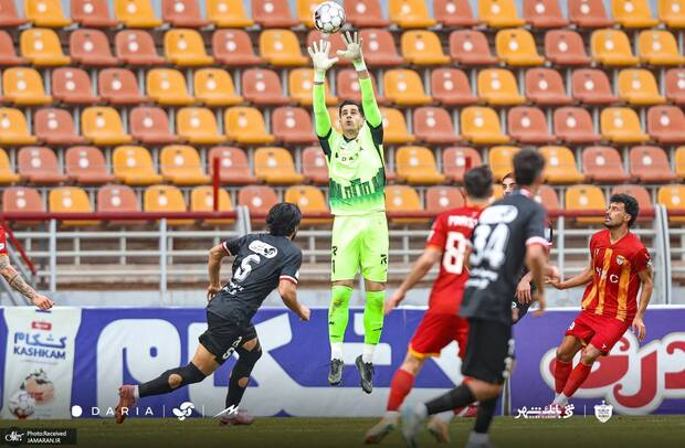 فولاد 3-1 پرسپولیس؛ تیر خلاص رانده شده به قلب قرمزها+ ویدیوی گل