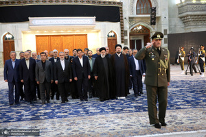تجدید میثاق رئیس جمهور و اعضای دولت با آرمان های حضرت امام خمینی (س)