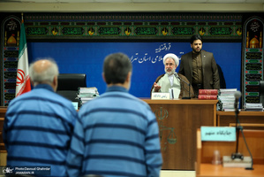پنجمین جلسه دادگاه رسیدگی به اتهامات علی دیواندری و 8 متهم دیگر