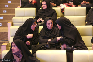 آئین افتتاح سومین هفته فرهنگی «بر آستان آفتاب» در بیت تاریخی امام