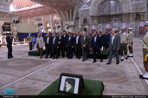 تجدید میثاق کارکنان و مدیران صنعت نفت با ارمان های حضرت امام(س)