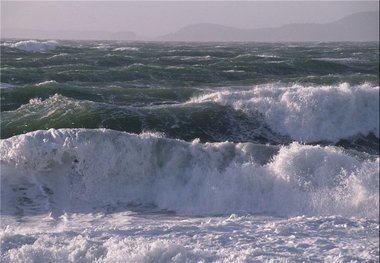 گلستان مجهز به سکوی هواشناسی دریایی شد