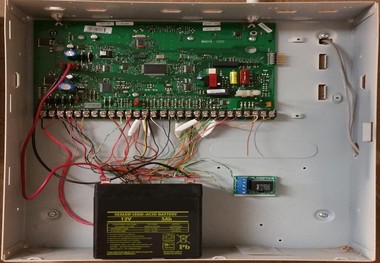 باتری دزدگیر اماکن چقدر دوام دارد؟