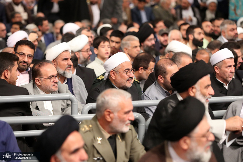 دیدار مسئولان نظام و مهمانان کنفرانس وحدت اسلامی با رهبر معظم انقلاب