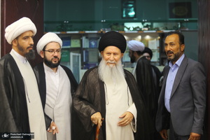 پیش همایش مرجع مجاهد در قم