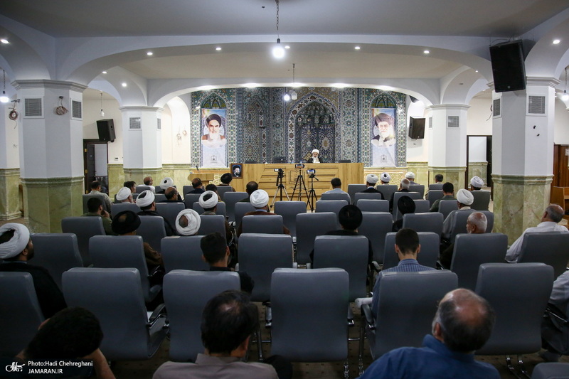 نشست علمی «تاثیر زمان و مکان در اجتهاد از دیدگاه امام خمینی (س)‎»