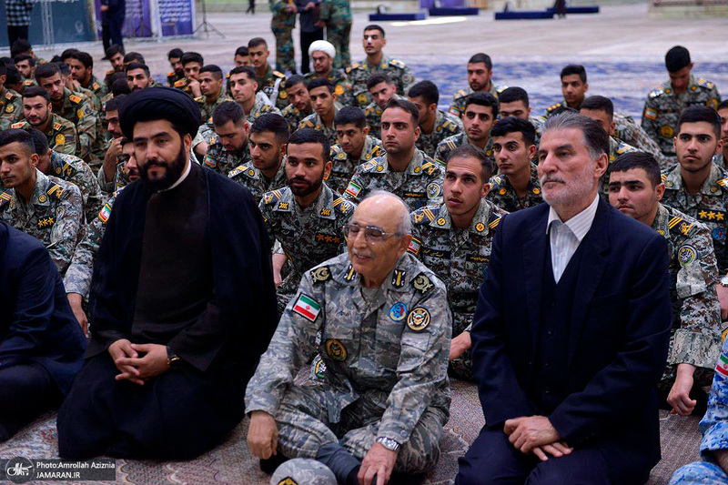 تجدید میثاق فرماندهان، پیشکسوتان و دانشجویان اعزامی ارتش به دروه معارف جنگ با آرمان های امام خمینی (س)