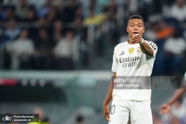 آرزوی عجیب امباپه برای پسرش: امیدوارم از فوتبال متنفر باشد!