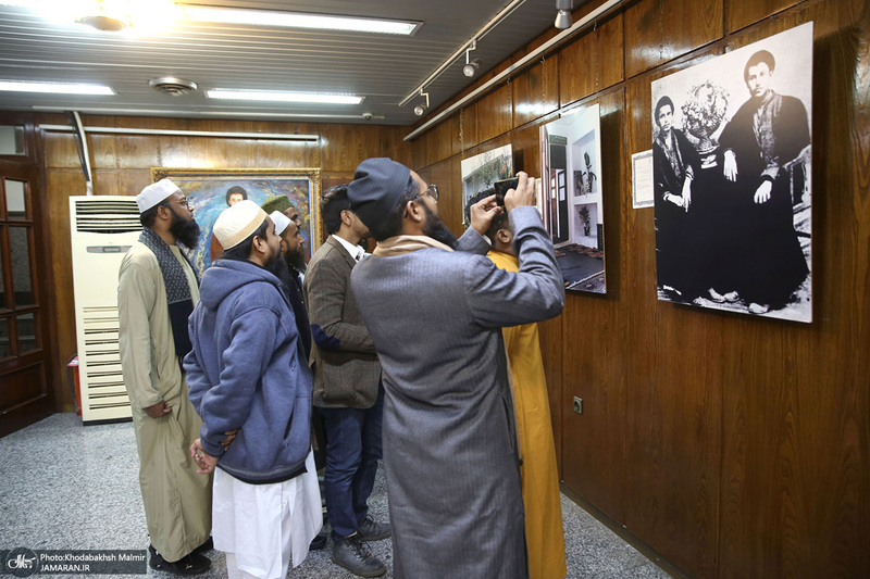 بازدید جمعی از فرهیختگان کشور هند از جماران‎