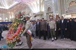 تجدید میثاق وزیر و کارکنام وزارت آموزش و پرورش با آرمان های حضرت امام(س)