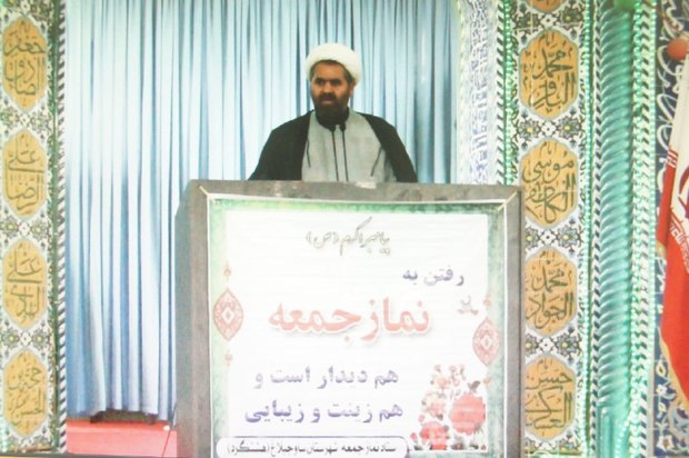 امام جمعه موقت ساوجبلاغ:یاوه گویی دشمنان از سر نا امیدی است