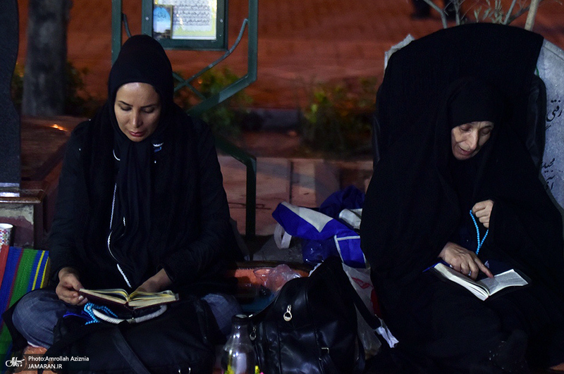 احیای شب بیست و یکم ماه رمضان در گلزار شهدای بهشت زهرا (س)