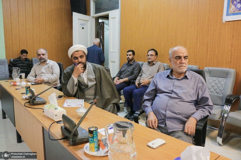نشست نقش فرد و نهاد در اندیشه سیاسی امام خمینی(س)
