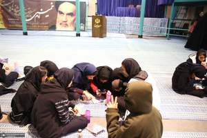 ورکشاپ هنر ی دانش آموزان هنرستان یادگار امام در حسینیه جماران