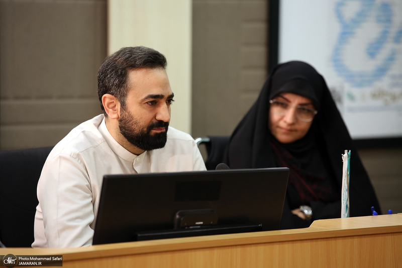 رونمایی از کتاب «روح الله» با تقریظ رهبر انقلاب