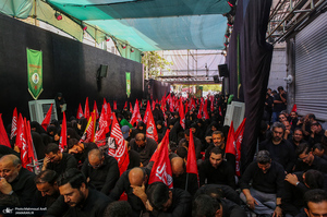 عزاداری ظهر عاشورا در جوار مقتل رهبر شهید انقلاب