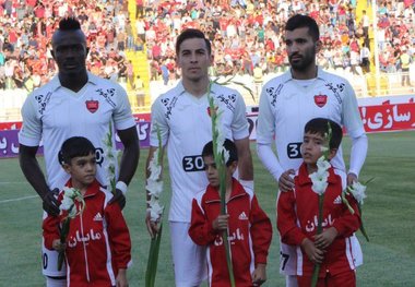 گزارشگر بازی تراکتورسازی-پرسپولیس حاشیه آفرید