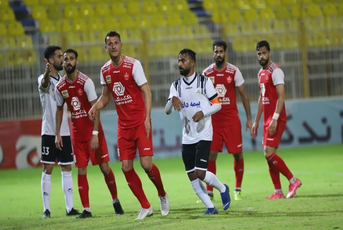 درخشان:‌ الان وقت امتیاز جمع کردن است نه از دست دادن!/نمی‌توان به امید یک جوان نشست تا گل بزند