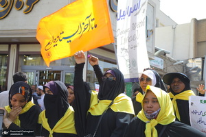 راهپیمایی نمازگزاران قمی در محکومیت جنایات رژیم صهیونیستی