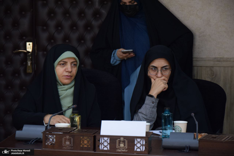 نشست جایگاه زن در نظام معرفتی امام خمینی (س)