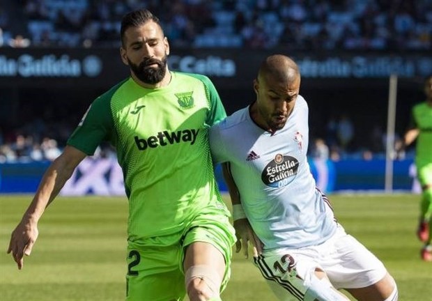  سلتاویگوی ۱۰ نفره برد و از منطقه سقوط خارج شد
