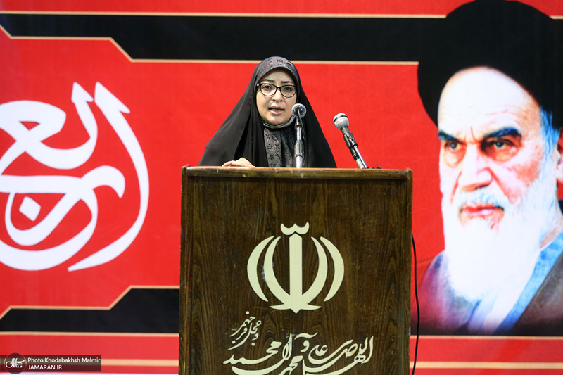 شب شعر «اين محرم وصفر است كه اسلام را زنده نگه داشته است» در حسینیه جماران