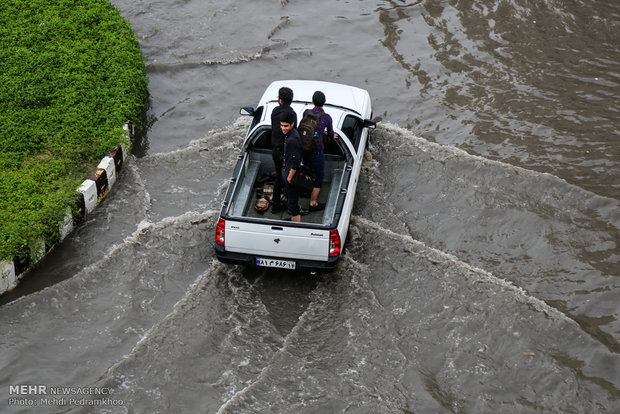 آبگرفتگی معابر شهر اهواز بعد از بارندگی