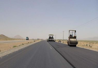 سالانه ۱۲۰۰کیلومتر جاده چهار خطه در کشور احداث می‌شود