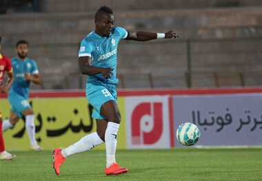 منشا بخشی از مبلغ قراردادش را از پرسپولیس گرفت
