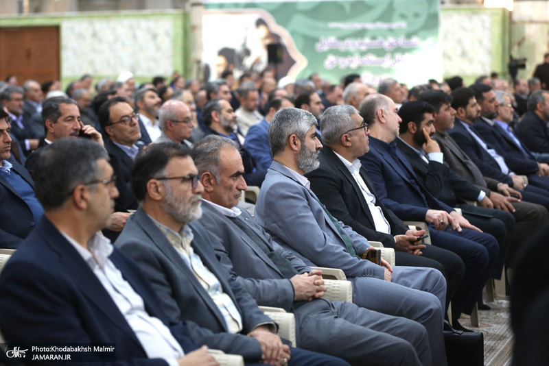 تجدید میثاق رئیس و جمعی از نمایندگان مجلس شورای اسلامی با آرمان‌های امام خمینی(س)-2