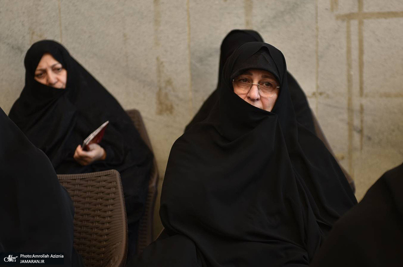 مراسم تشییع و تدفین همسر آیت الله موسوی بجنوردی (ره) -1