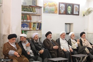 مراسم عزاداري ایام فاطمیه در دفتر آیت الله العظمی صانعی (ره)