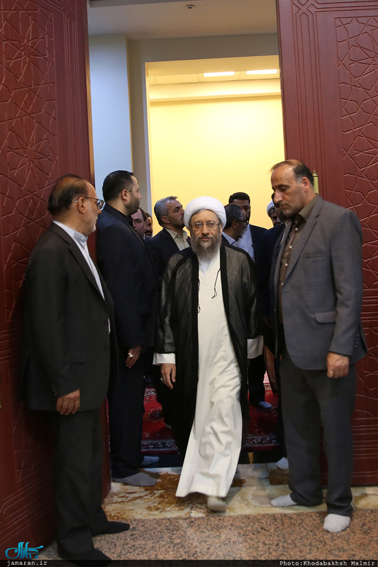 حاشیه تجدید میثاق مسئولان عالی قضایی با آرمان های امام راحل