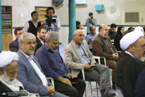 آیین رونمایی از نسخه جدید نرم افزار مجموعه آثار امام خمینی(ره) در حسینیه جماران