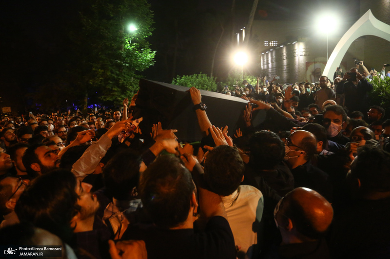 وداع با پیکر استاد فاطمی نیا (ره) در دانشگاه امام صادق (ع)