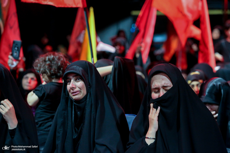 مراسم عزاداری امام حسین (ع) در خیابان کشور دوست