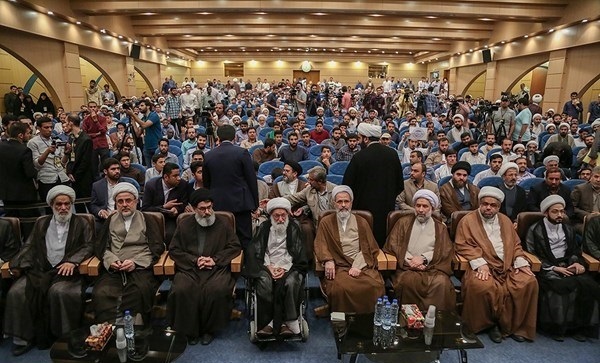 الشیخ عیسى قاسم: لا خیار إلا مقاومة العدو الصهیونی