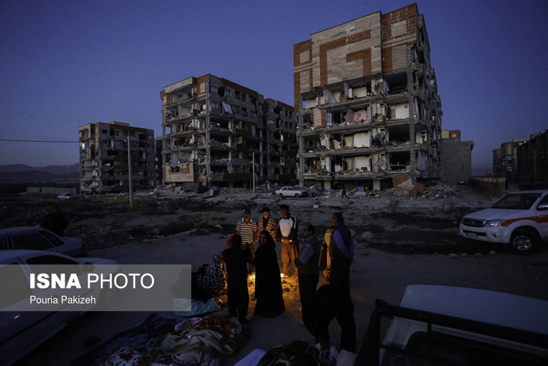 تصاویری از مناطق زلزله زده در سنندج و سر پل‌ذهاب