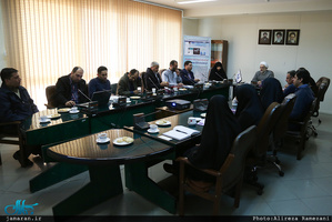 رونمایی بخش فرانسه سایت موسسه تنظیم و نشر آثار امام خمینی(س)