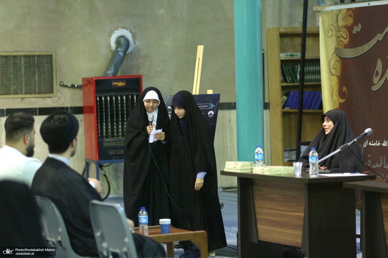 محفل شعر ماه جماران