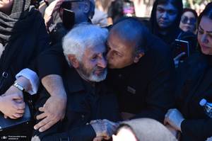 مراسم چهلمین روز درگذشت حمید هیراد در بهشت زهرا
